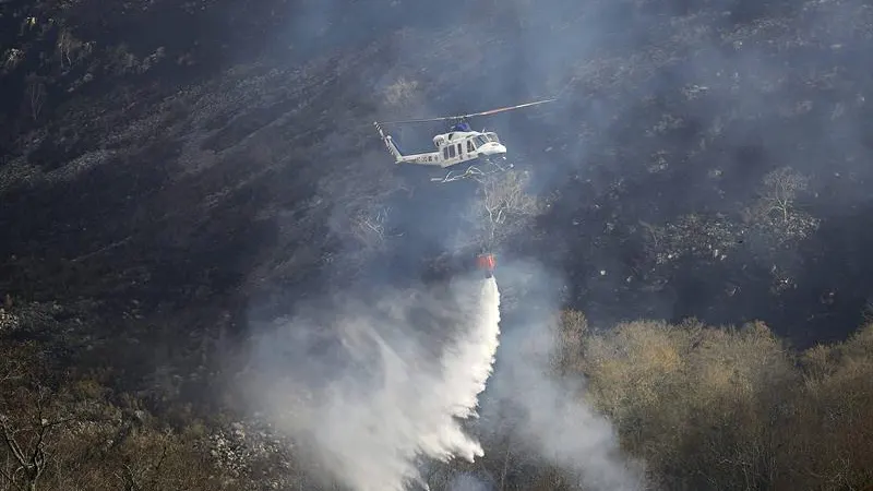 Labores de extinción en Fresneda, Cantabria