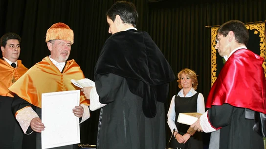 Rodrigo Rato obtiene el reconocimiento de 'Honoris Causa' en la URJC Rodrigo Rato obtiene el reconocimiento de 'Honoris Causa' en la URJC