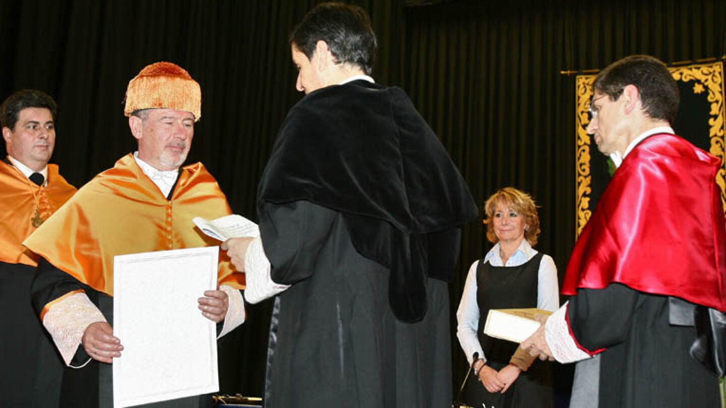 Rodrigo Rato obtiene el reconocimiento de 'Honoris Causa' en la URJC