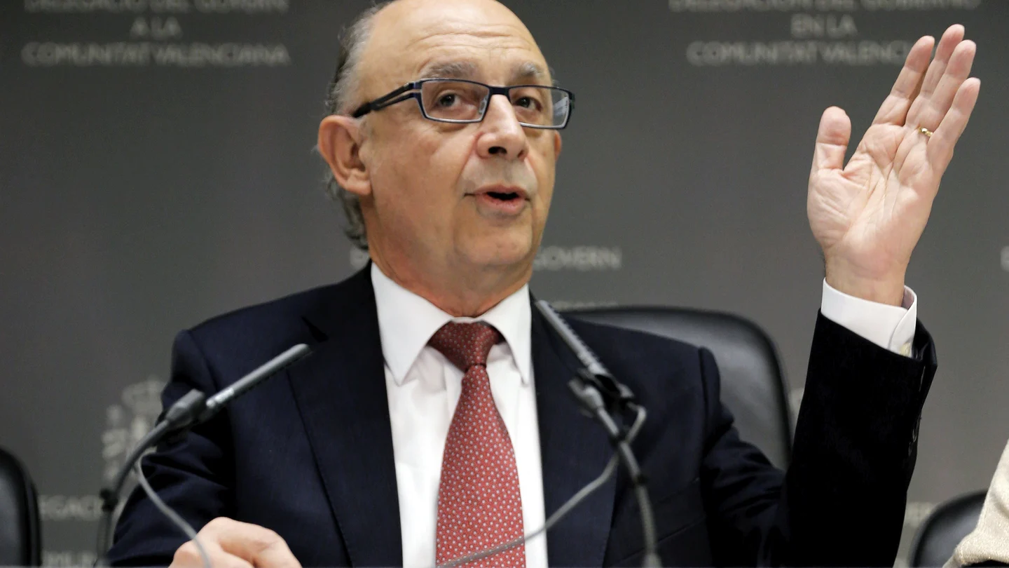 El ministro de Hacienda, Cristóbal Montoro El ministro de Hacienda, Cristóbal Montoro