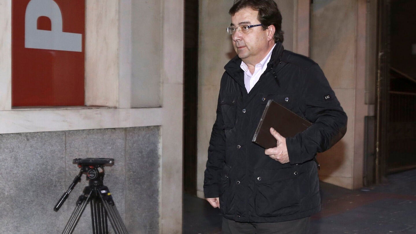 Fern&aacute;ndez Vara