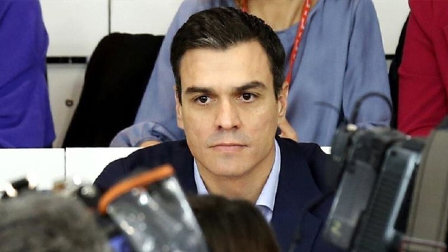 Pedro S&aacute;nchez ante los medios de comunicaci&oacute;n