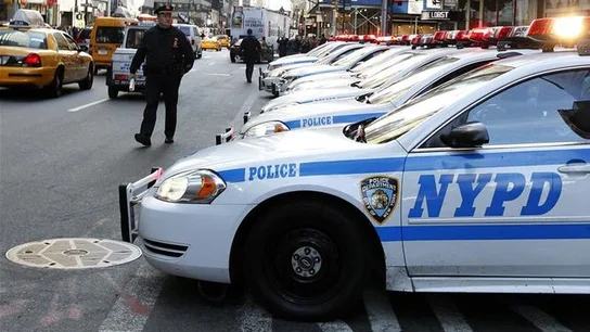 La policía de Nueva York patrulla en Times Square (Archivo) La policía de Nueva York patrulla en Times Square (Archivo)