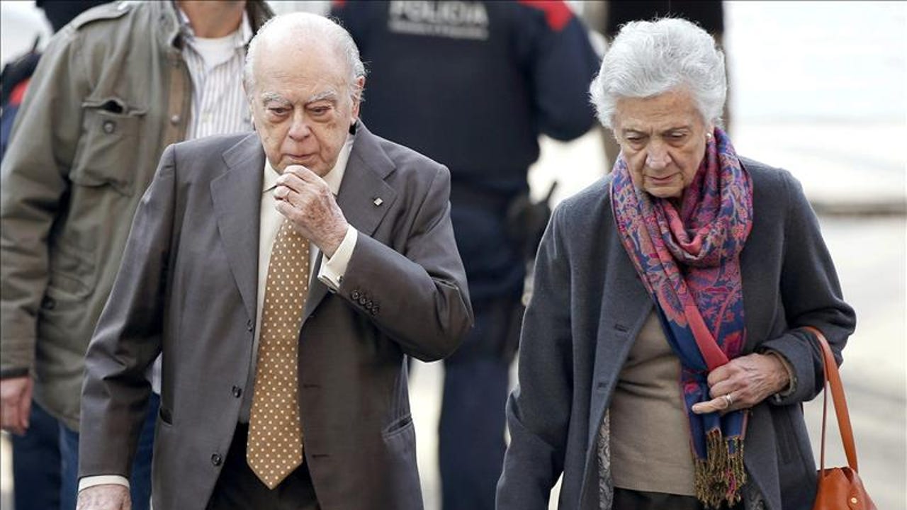 Giro en el caso Pujol: el juez halla pruebas de que Marta Ferrusola tenía capacidad para manejar la fortuna