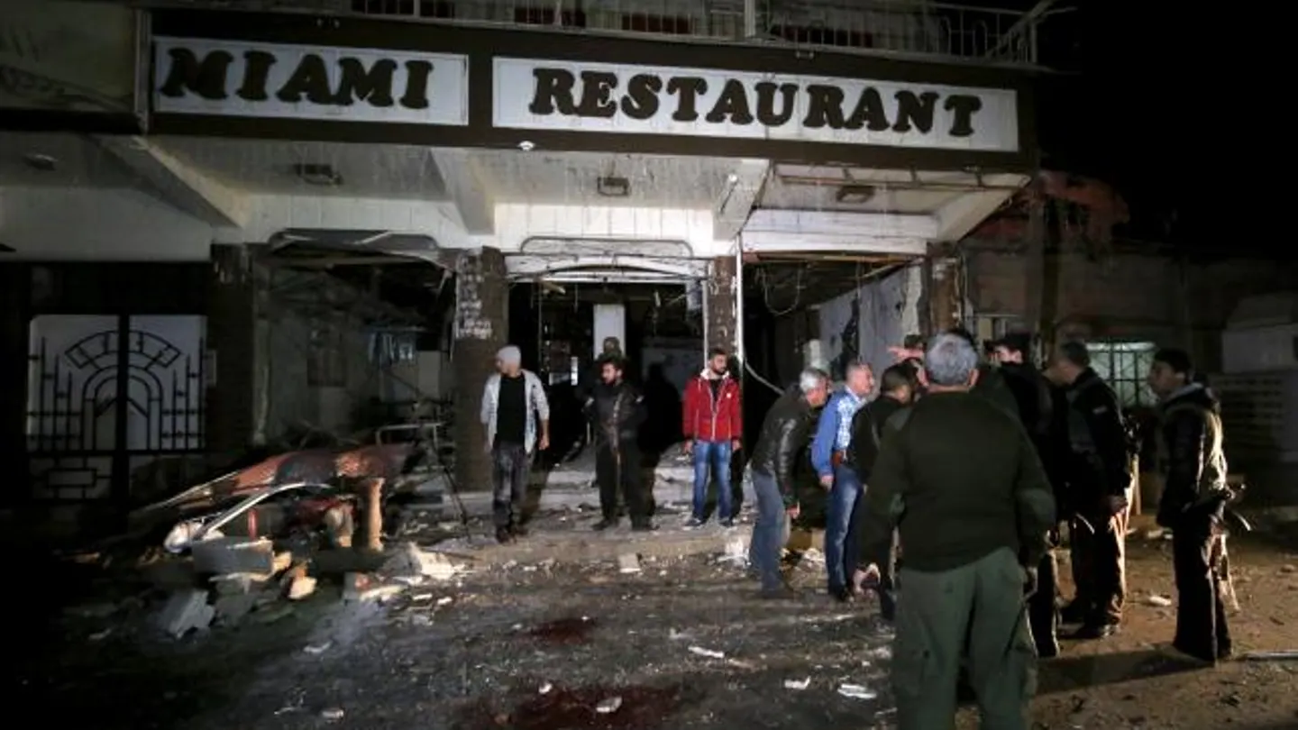 Uno de los restaurantes afectados en los atentados de Qamishli Uno de los restaurantes afectados en los atentados de Qamishli