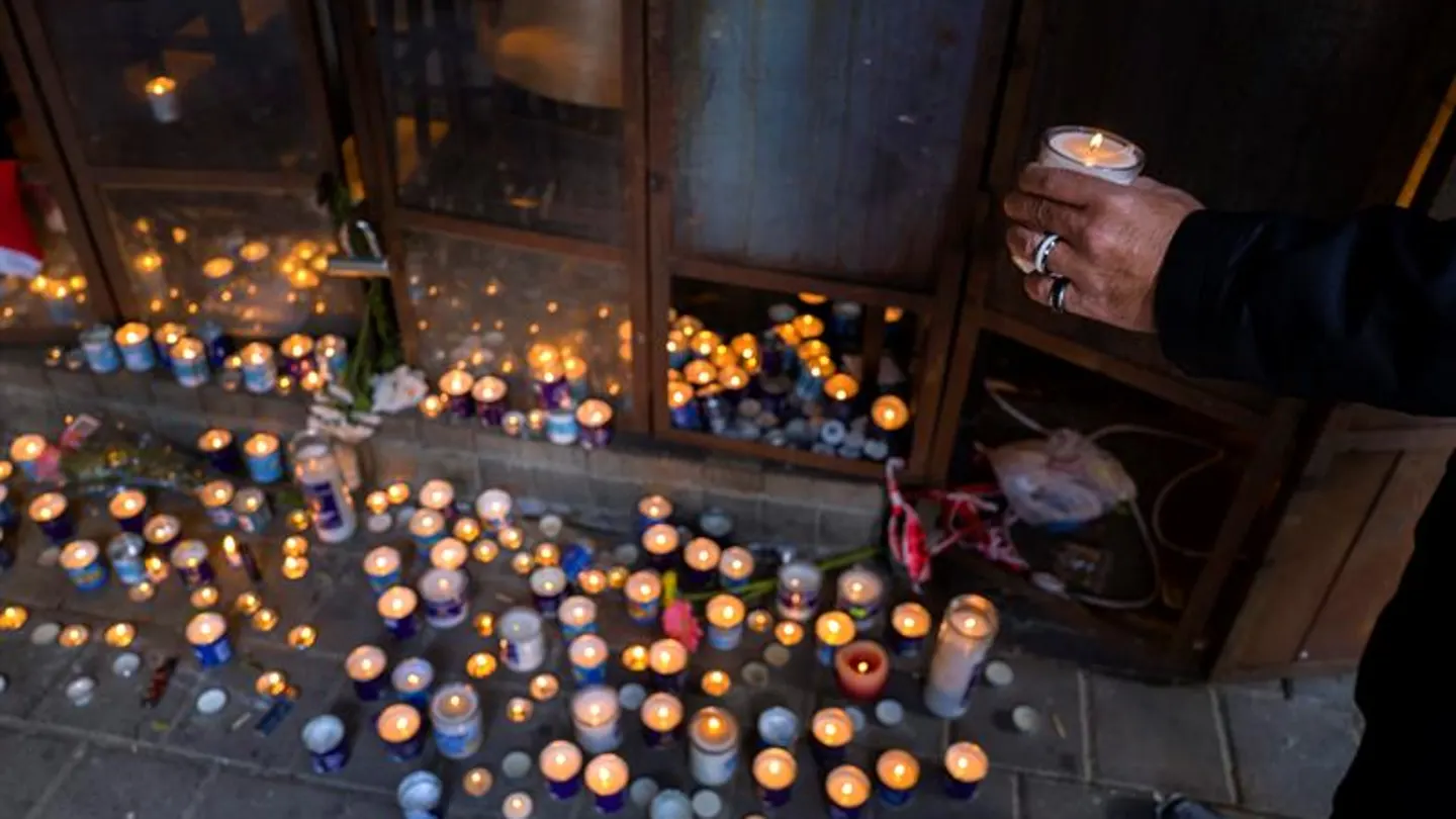 Homenaje a las víctimas del ataque en Tel Aviv Homenaje a las víctimas del ataque en Tel Aviv