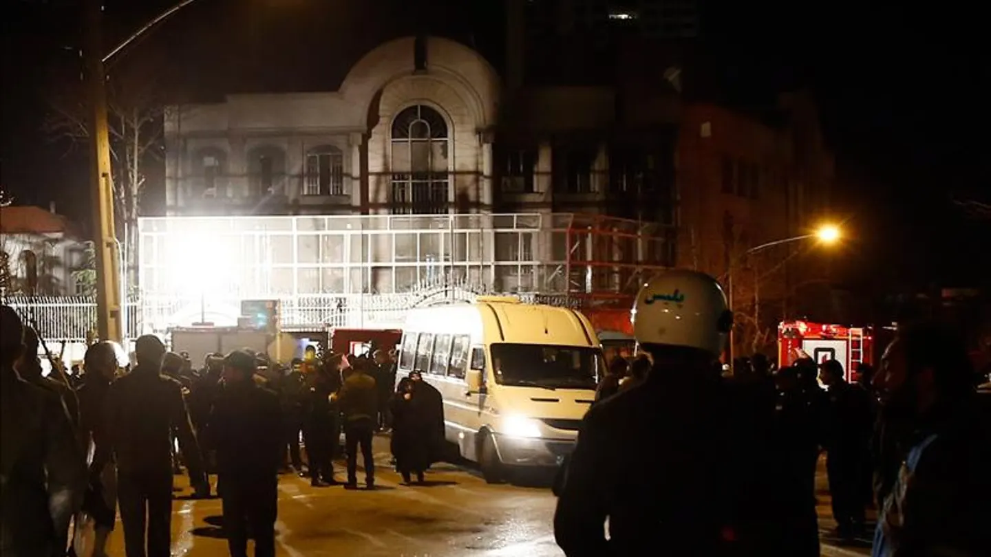 Detenidos en Irán 40 sospechosos del ataque e incendio de la Embajada saudí Detenidos en Irán 40 sospechosos del ataque e incendio de la Embajada saudí