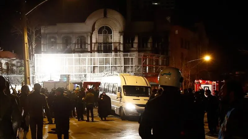 Detenidos en Irán 40 sospechosos del ataque e incendio de la Embajada saudí Detenidos en Irán 40 sospechosos del ataque e incendio de la Embajada saudí