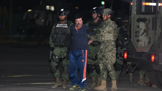 Traslado de el Chapo Guzmán de regreso al penal del que se fugó Traslado de el Chapo Guzmán de regreso al penal del que se fugó