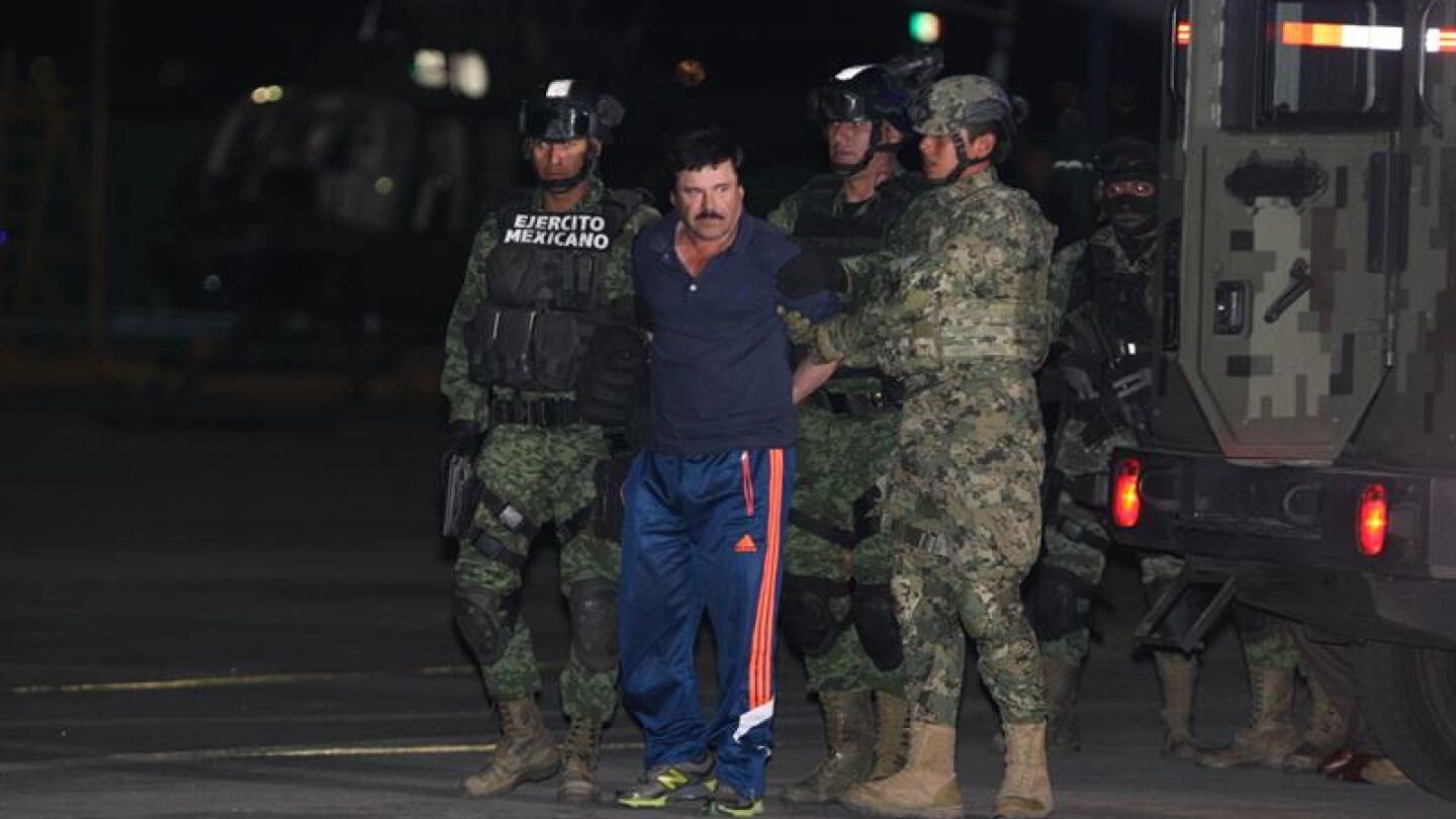 Traslado de el Chapo Guzm&aacute;n de regreso al penal del que se fug&oacute;