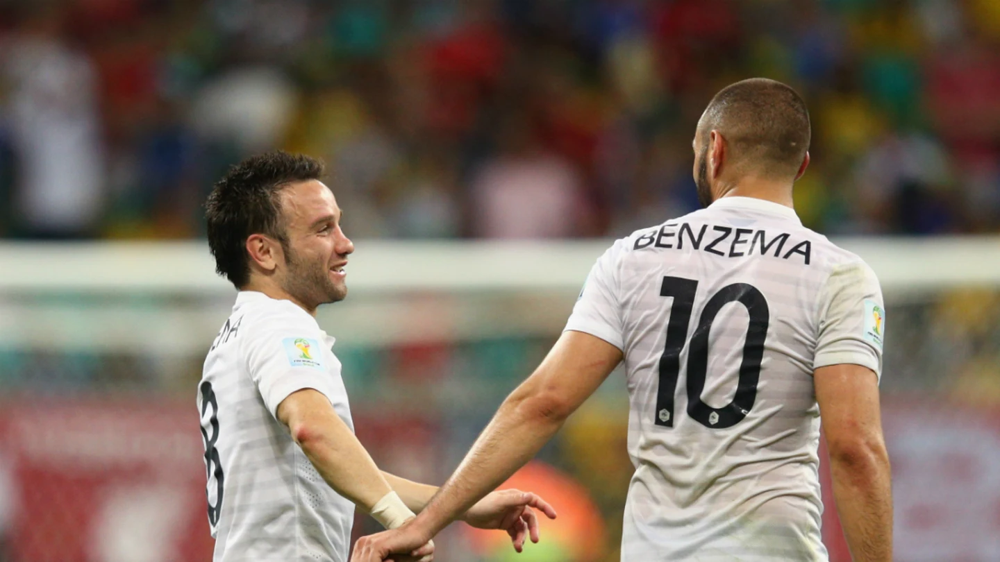 Valbuena, con Benzema Valbuena, con Benzema