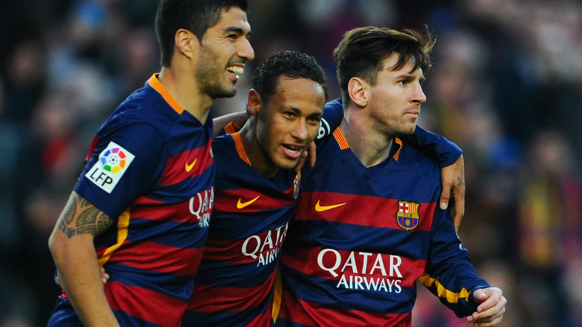 Suárez, Neymar y Messi celebran un gol