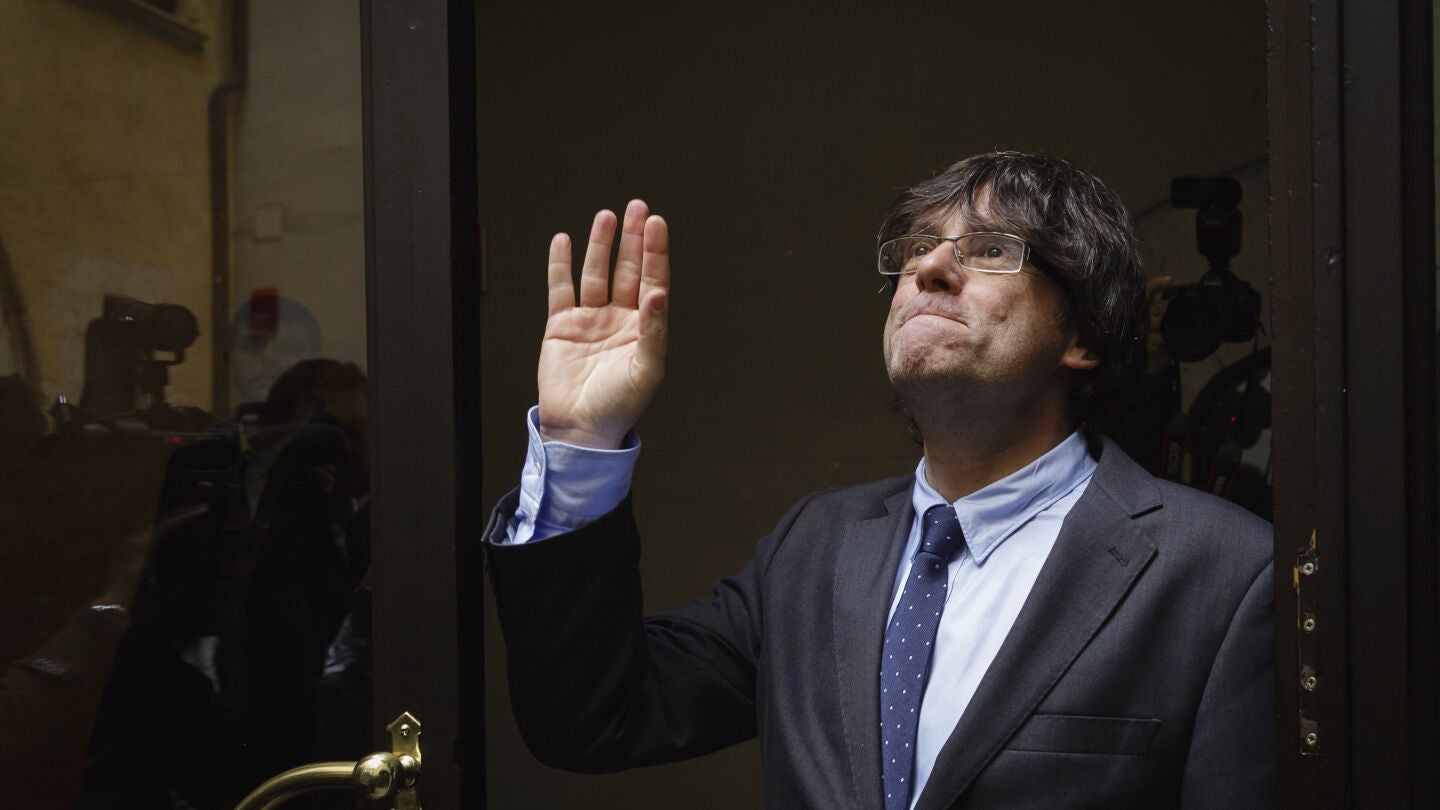 El nuevo presidente electo catal&aacute;n, Carles Puigdemont