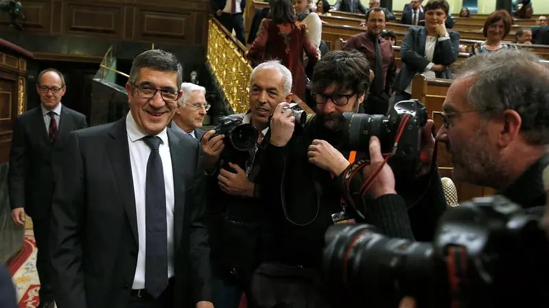 Patxi López, a su llegada al Congreso Patxi López, a su llegada al Congreso