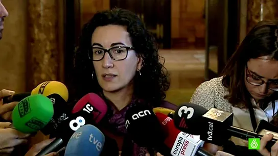 Marta Rovira habla con los periodistas Marta Rovira habla con los periodistas