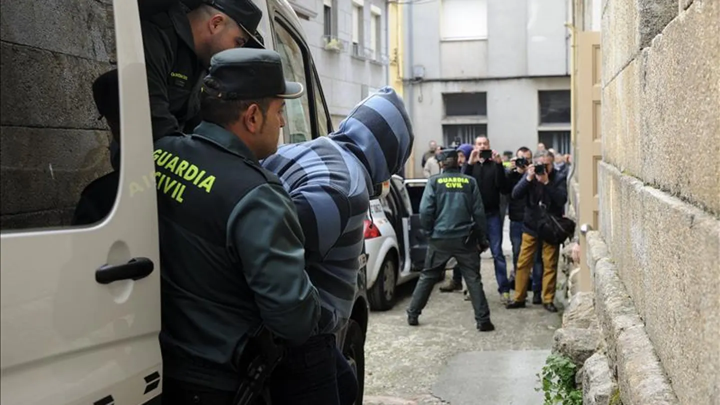 La jueza deja en libertad a los acusados de la muerte del párroco de Vilanova La jueza deja en libertad a los acusados de la muerte del párroco de Vilanova