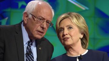 Hillary Clinton y Bernie Sanders en una imagen de archivo