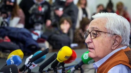 Mariano Ozores habla ante los medios Mariano Ozores habla ante los medios
