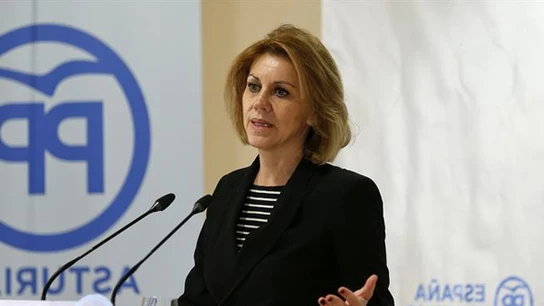 Maria Dolores de Cospedal, ante los medios Maria Dolores de Cospedal, ante los medios