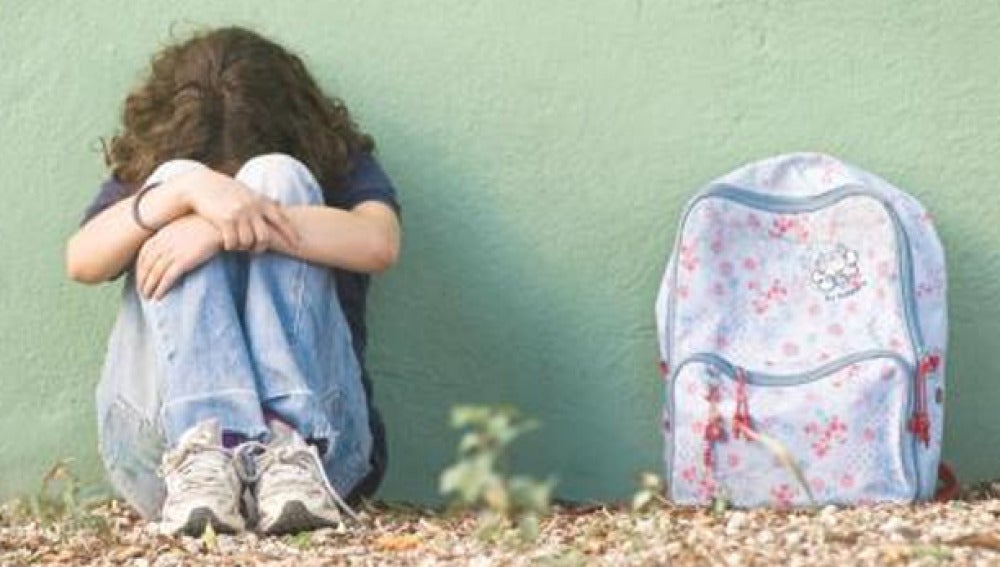 Educación propone habilitar un teléfono para las víctimas de acoso escolar
