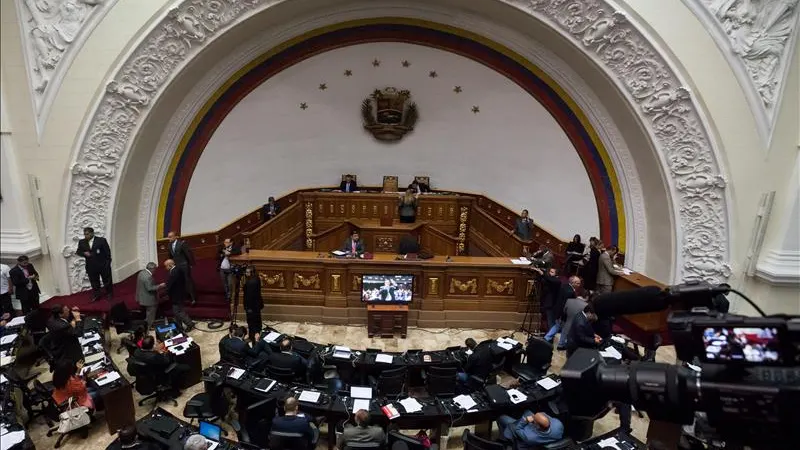 Vista general del hemiciclo de sesiones de la Asamblea Nacional, en la ciudad de Caracas (Venezuela) Vista general del hemiciclo de sesiones de la Asamblea Nacional, en la ciudad de Caracas (Venezuela)
