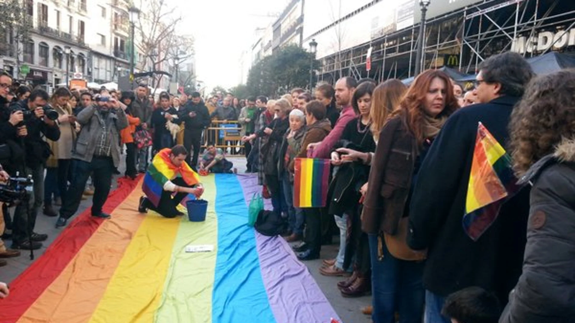 Manifestación contra las agresiones homófobas