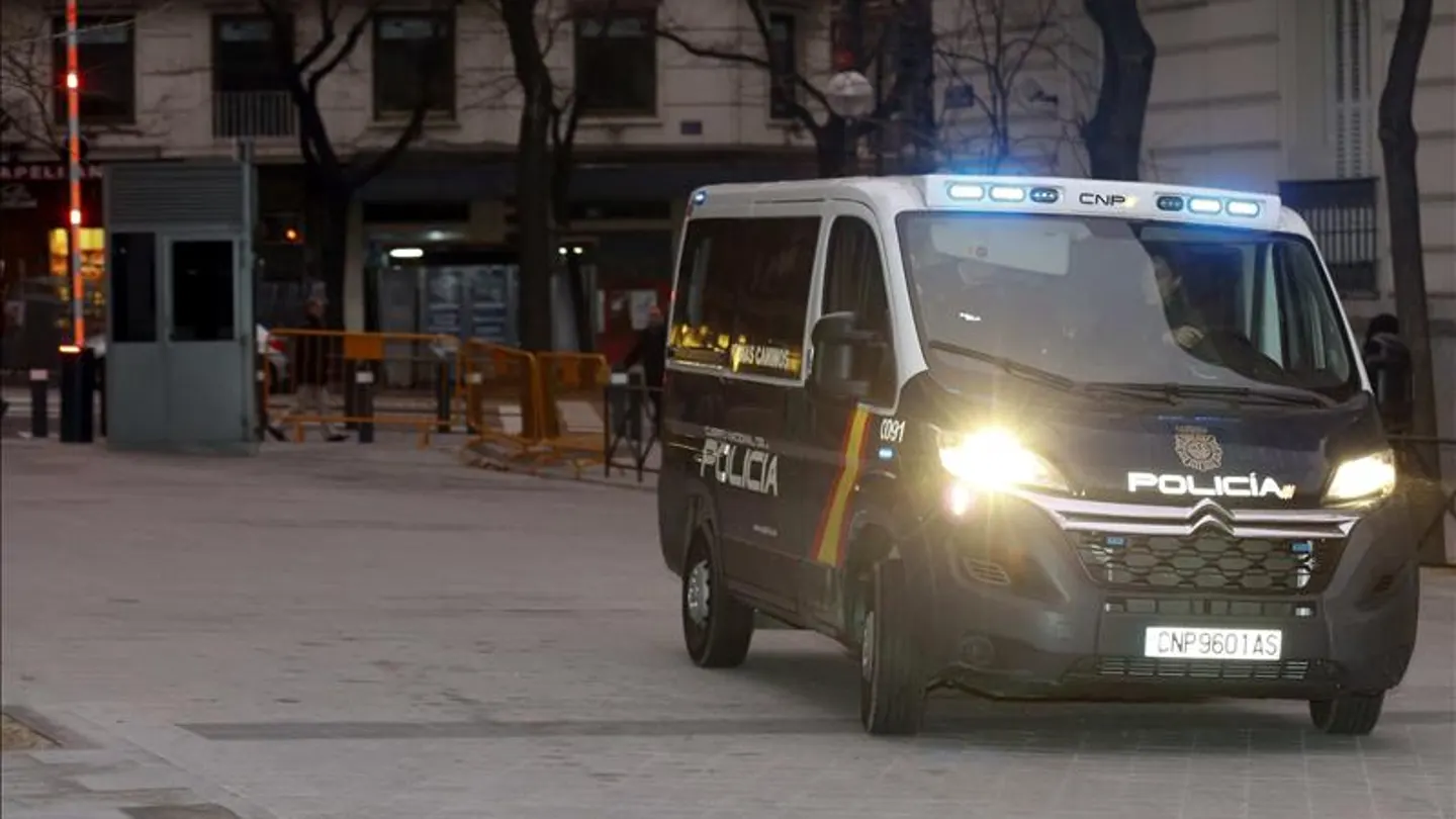 Imagen de un furgón policial Imagen de un furgón policial