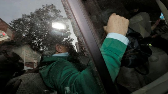 Alfonso Rus en su llegada a comandancias de la Guardia Civil Alfonso Rus en su llegada a comandancias de la Guardia Civil