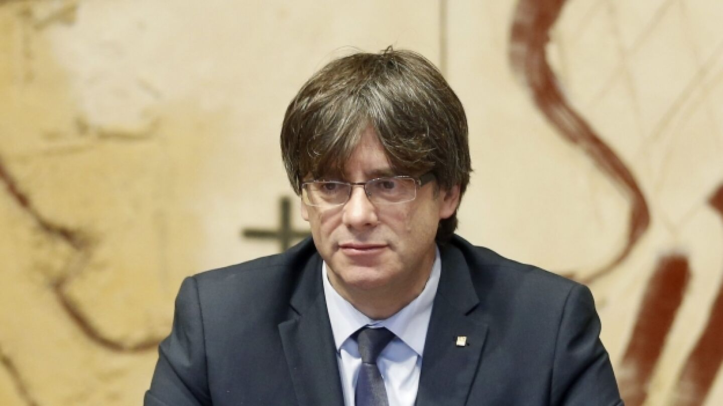 Puigdemont acusa a Felipe VI de falta de "neutralidad exquisita" en el proceso catal&aacute;n