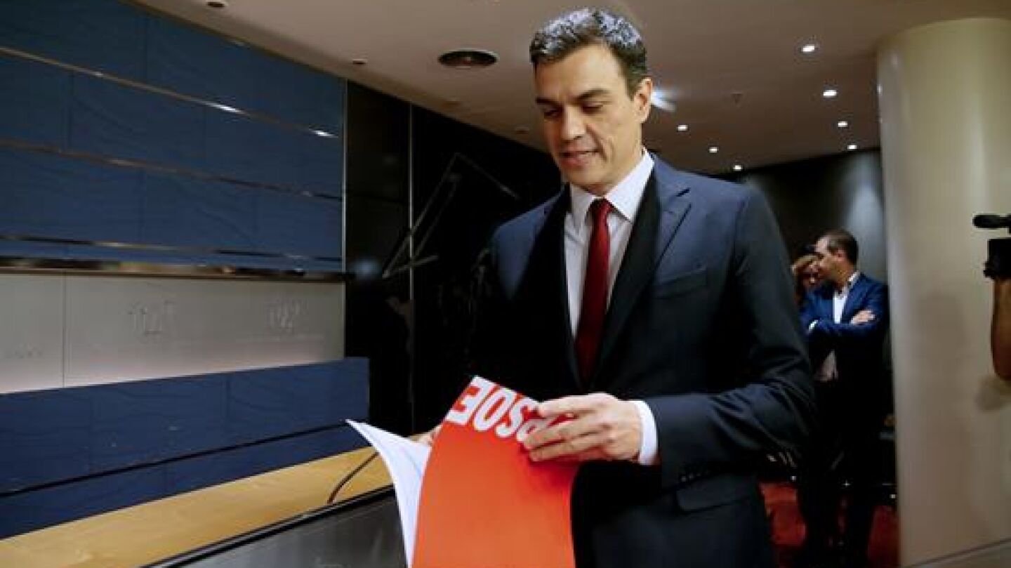 Pedro S&aacute;nchez compareciendo en el Congreso