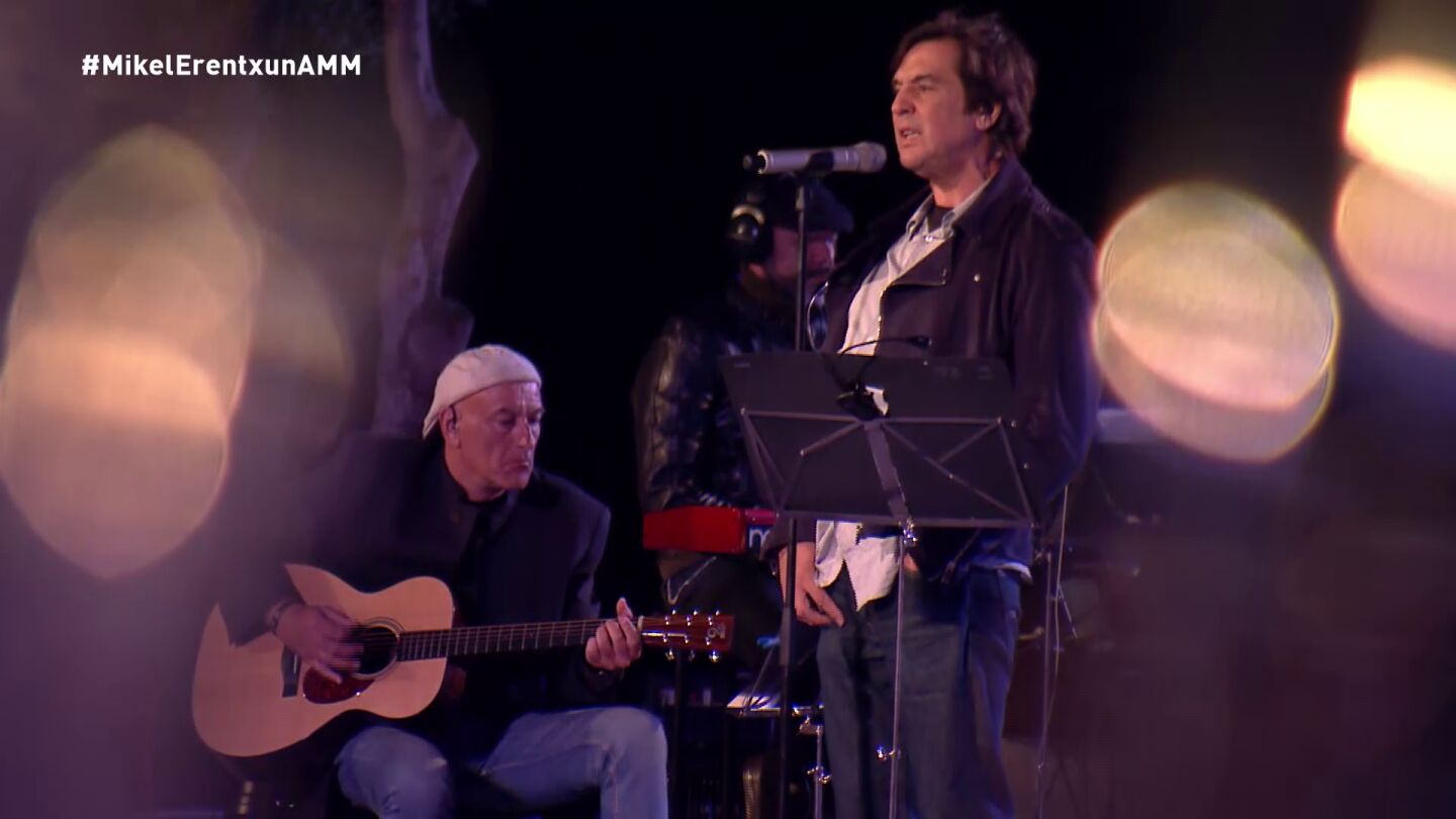 Manolo Tena interpreta 'Ma&ntilde;ana'