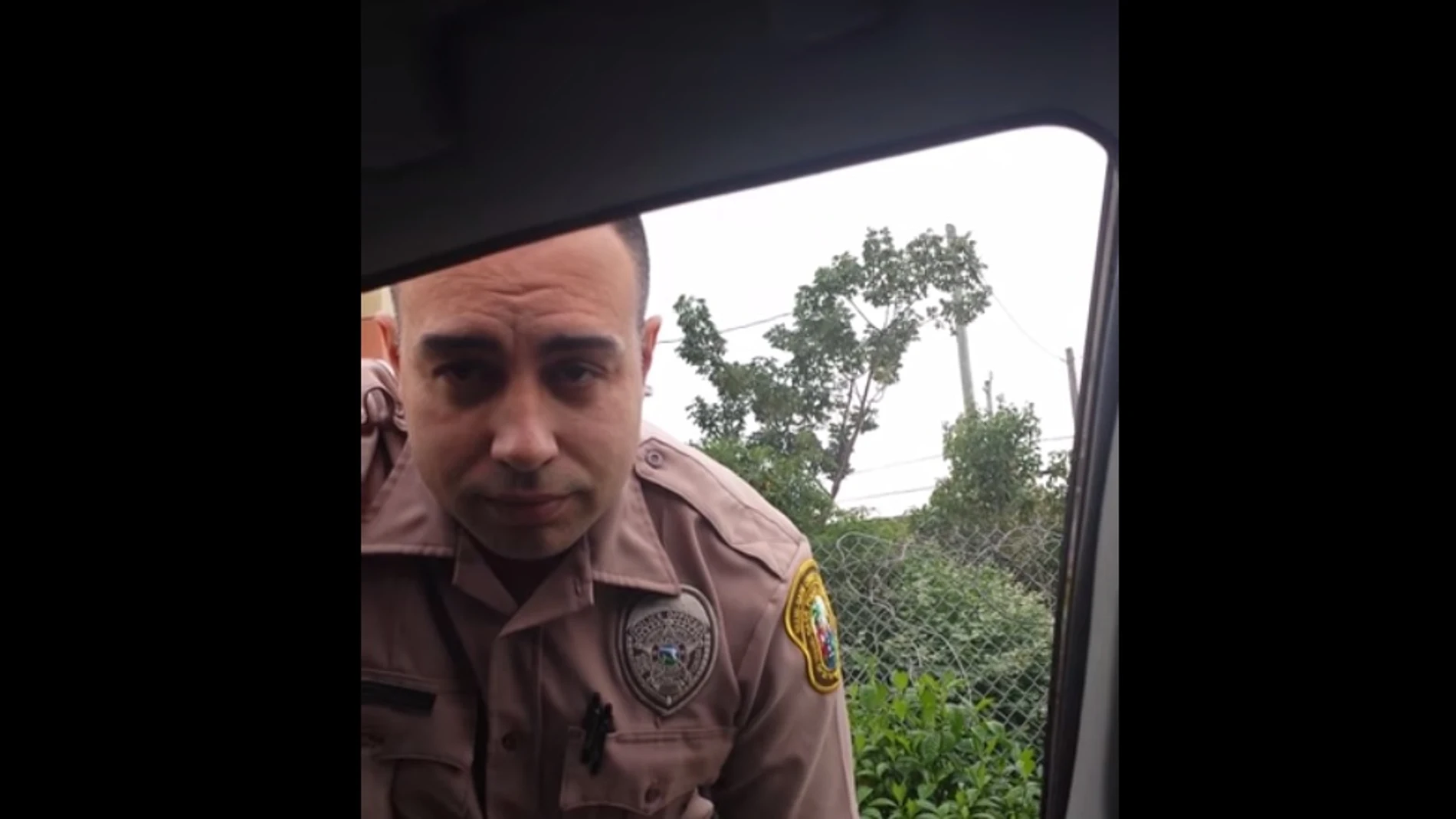 Un policía de EEUU
