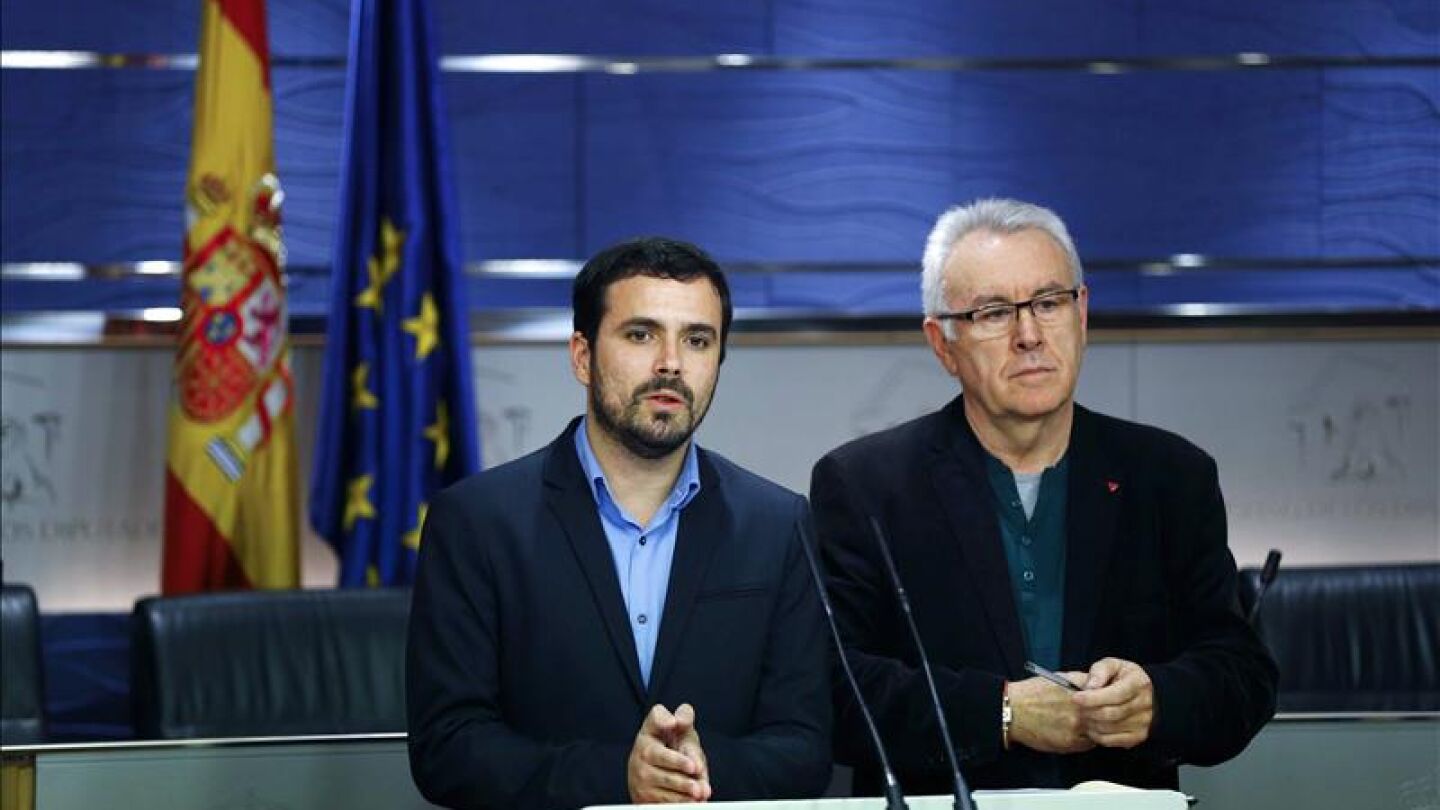 Alberto Garz&oacute;n y Cayo Lara en el Congreso de los Diputados
