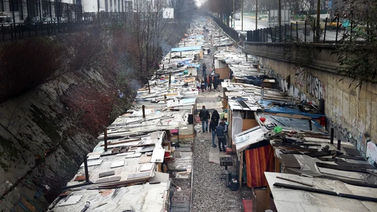 Imagen del campamento de chabolas que ha sido desalojado al norte de París Imagen del campamento de chabolas que ha sido desalojado al norte de París