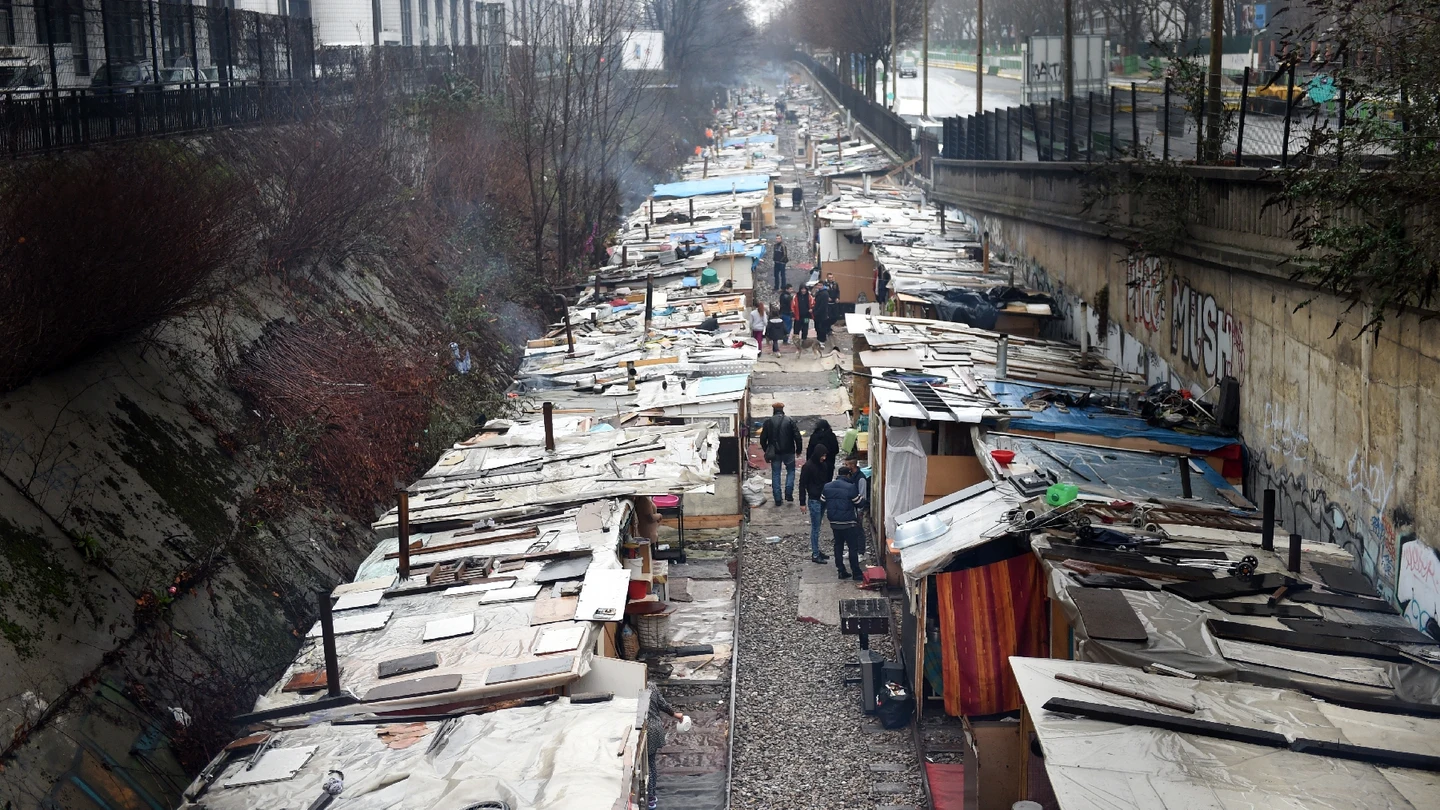 Imagen del campamento de chabolas que ha sido desalojado al norte de París Imagen del campamento de chabolas que ha sido desalojado al norte de París