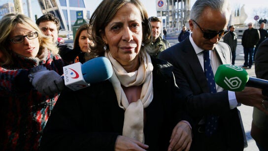 La tesorera del PP, Carmen Navarro, llegando a los Juzgados de Plaza de Castilla