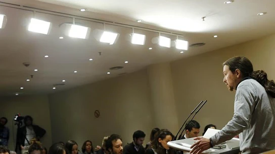 Iglesias en el Congreso de los Diputados Iglesias en el Congreso de los Diputados