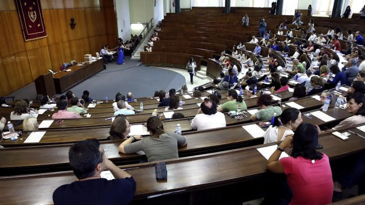 Más de 34.000 titulados optan a las 7.502 plazas de formación sanitaria Más de 34.000 titulados optan a las 7.502 plazas de formación sanitaria
