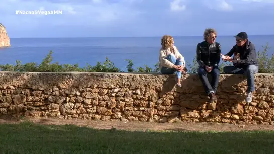 Nacho García Vega junto a sus compañeros de A mi Manera Nacho García Vega junto a sus compañeros de A mi Manera