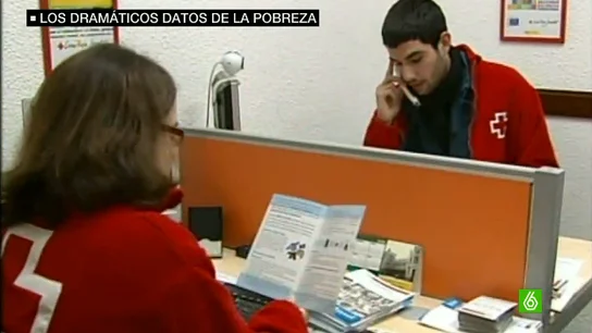 Voluntarios de Cruz Roja Voluntarios de Cruz Roja
