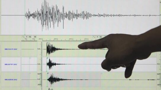  Un sism&oacute;grafo en el que aparece registrado un terremoto