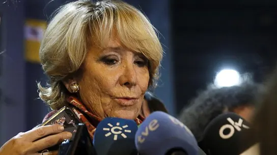 Esperanza Aguirre comparece ante los medios de comunicación Esperanza Aguirre comparece ante los medios de comunicación