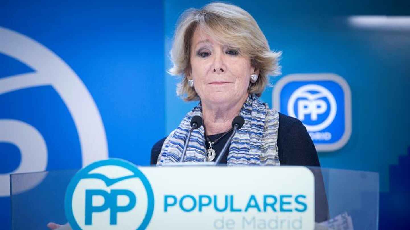 Esperanza Aguirre comparece ante los medios para anunciar su dimisi&oacute;n