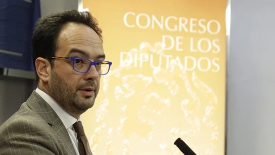 Antonio Hernando en el Congreso de los Diputados Antonio Hernando en el Congreso de los Diputados