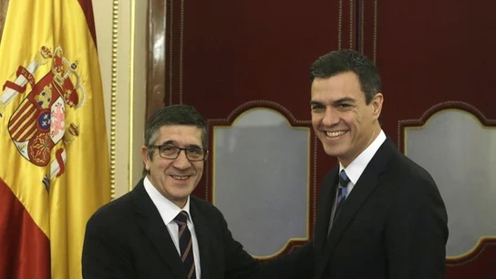 Patxi López,y el secretario general del PSOE, Pedro Sánchez Patxi López,y el secretario general del PSOE, Pedro Sánchez