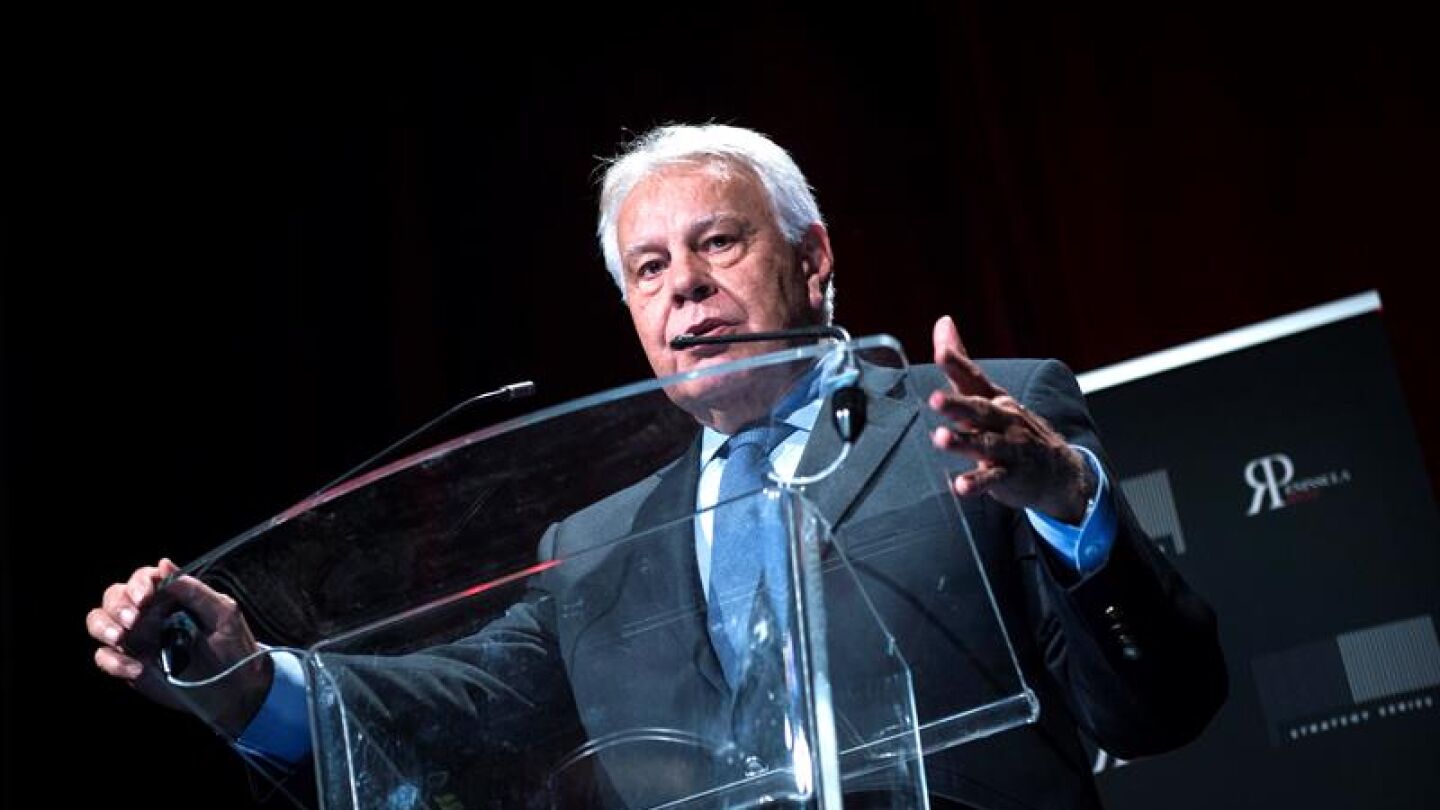Felipe Gonz&aacute;lez en una conferencia en Madrid