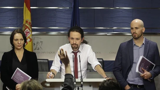 Pablo Iglesias en rueda de prensa Pablo Iglesias en rueda de prensa