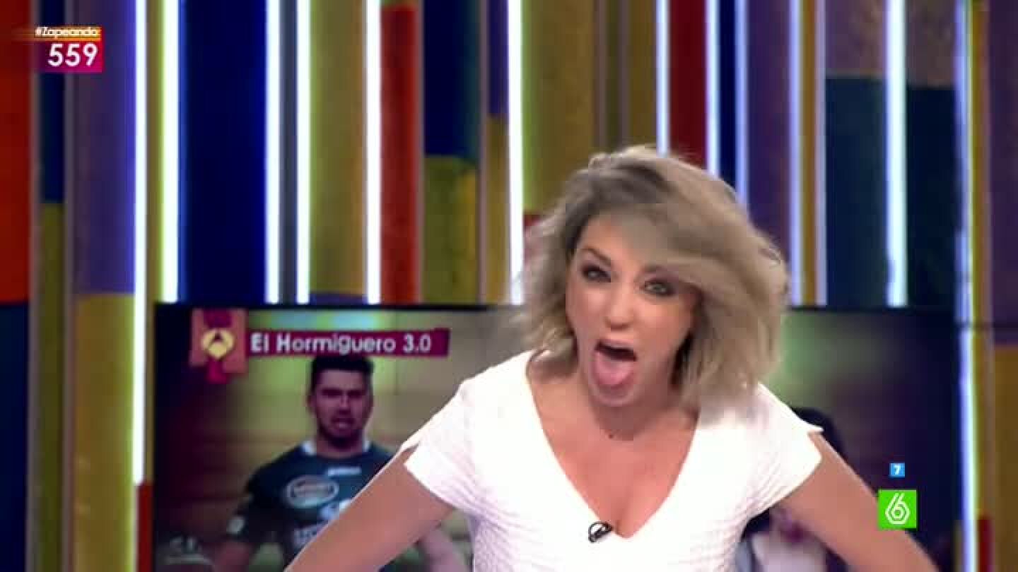 Anna Simon baila la haka