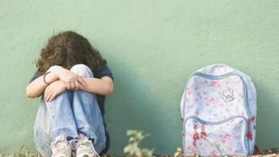 Recreación de una menor acosada Recreación de una menor acosada