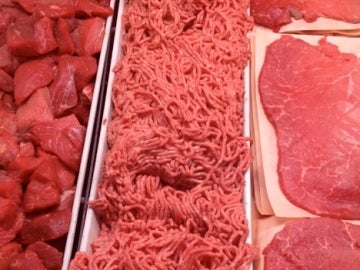 Bandejas con carne (Archivo) Bandejas con carne (Archivo)